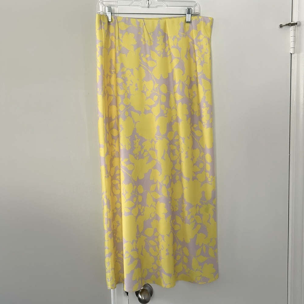 Column silky skirt